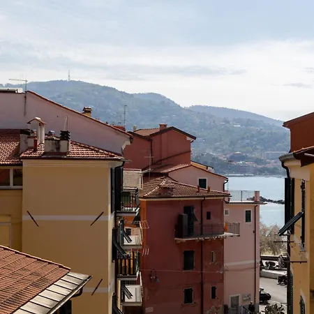 Apartment La Casa Di Zedo Lerici